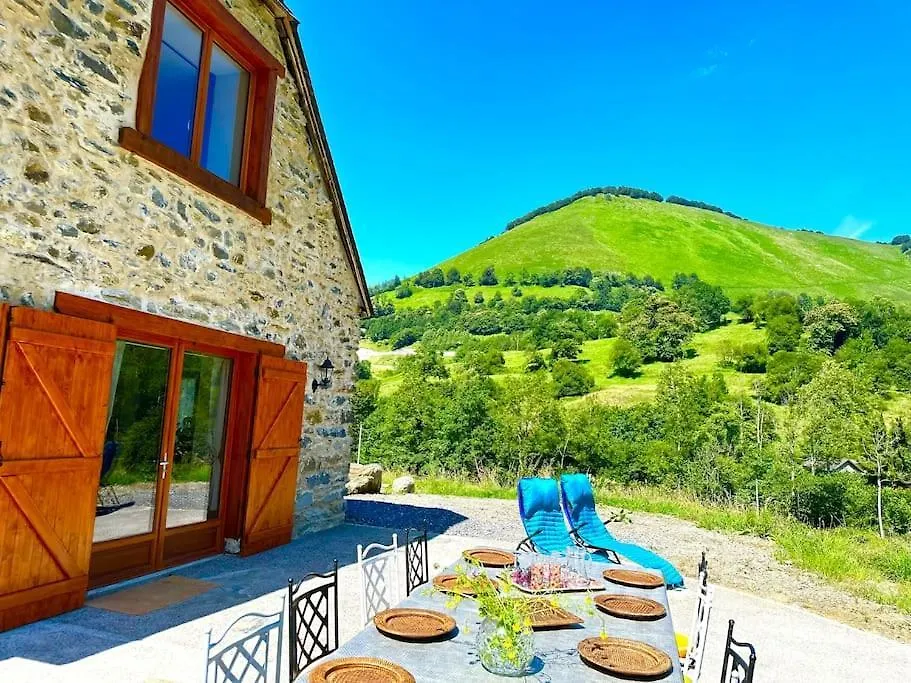 Bergerie De Lasariberes Gazost  Gazost (Hautes-Pyrenees)