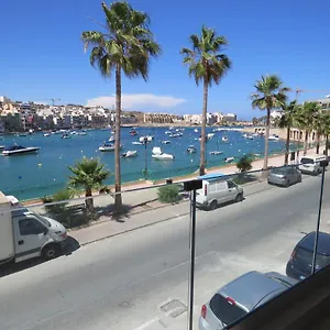 https://aquamarine-sea-front-apartments-first-floor.hotelssaintjulians.com